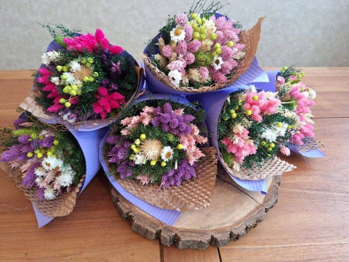 Kornút sušených kvetov  - fialový – Obrázok 3