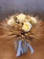 Prírodná  kytica s ružami – Obrázok 2